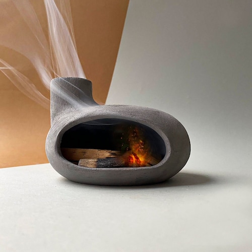 Textured Anthracite Ceramic Chimney Incense Burner: Palo Santo
