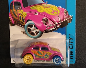 2015 Hot Wheels Treasure Hunt Volkswagon Beetle, MOMC