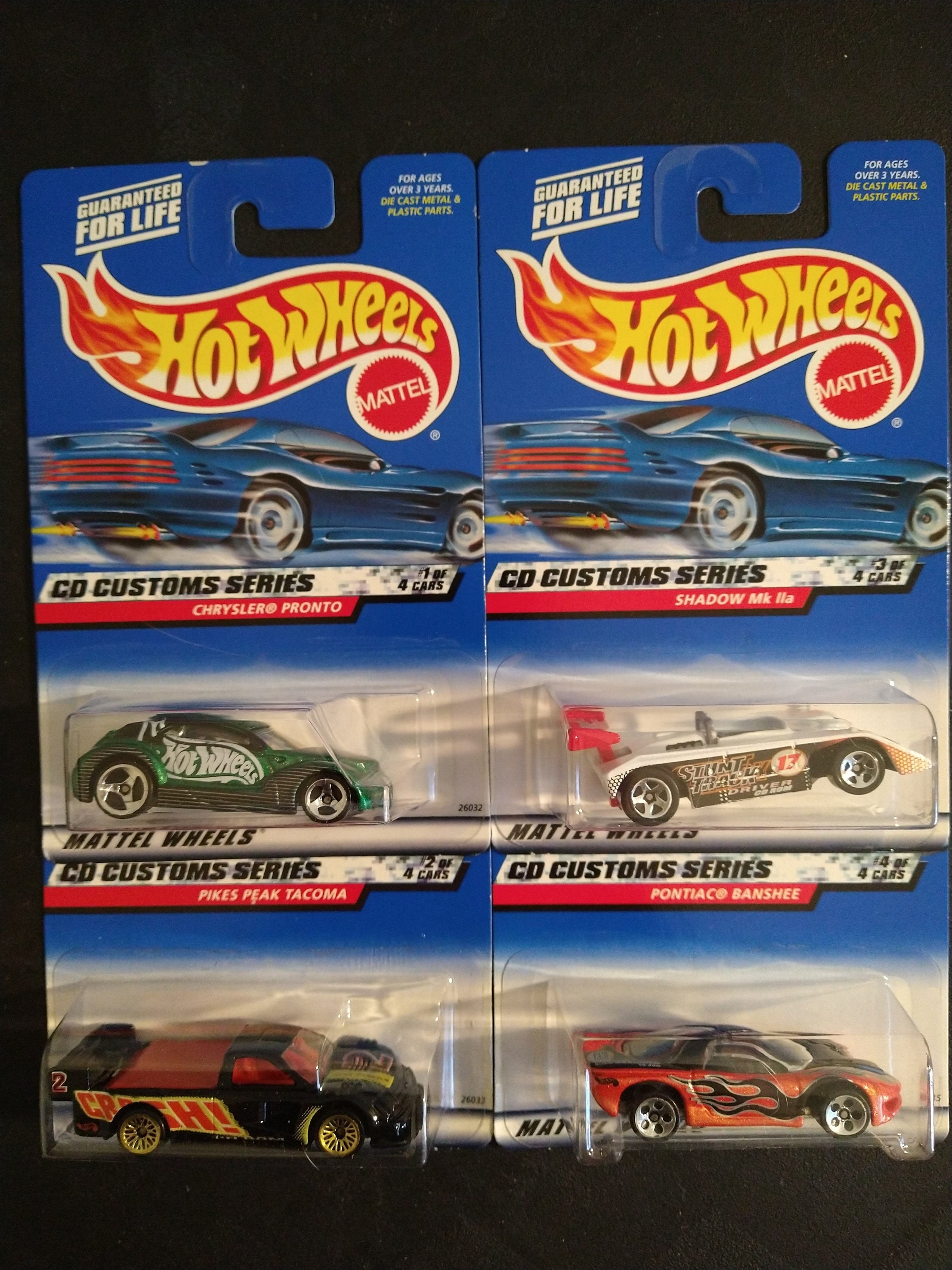 Hot Wheels Fairlady 2000-datsun-yellow With Black Wheels