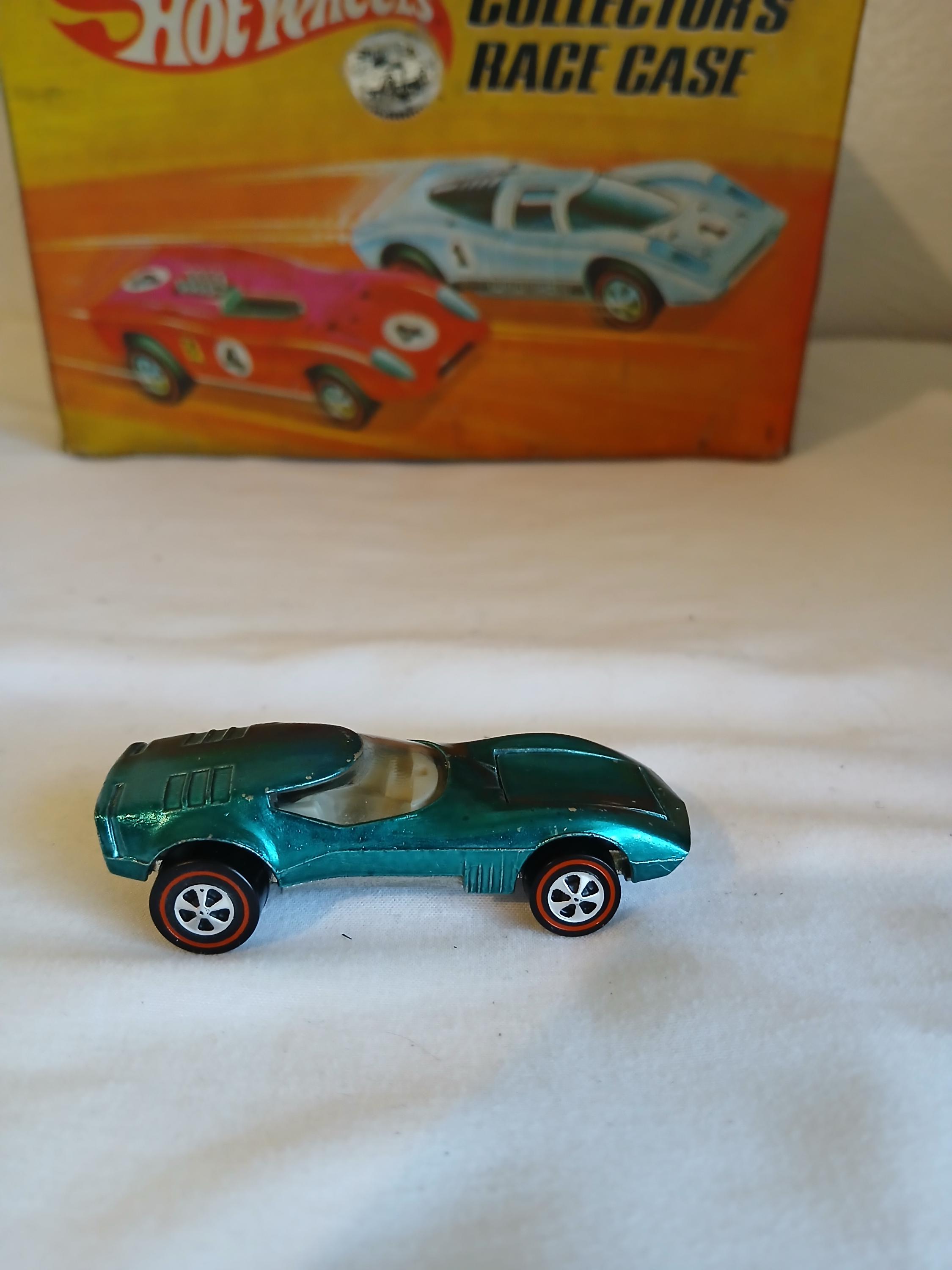 HotWheels Torero 1968 ホットウィール　ヴィンテージ　US製 Hot Wheels Redline Torero Car 1968 Rose White Int. - Made In