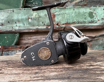 Vintage Luxor Pezon & Michel Spinning Reel - Etsy