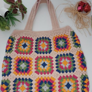 Neutral Rosa häkeln Geldbörse, Geschenk für Mutter, Oma Quadrat Retro Style große Schultertasche, handgefertigt