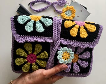 Crochet Book Cover, Daisy Flower Motif Book Sleeve with Bookmark