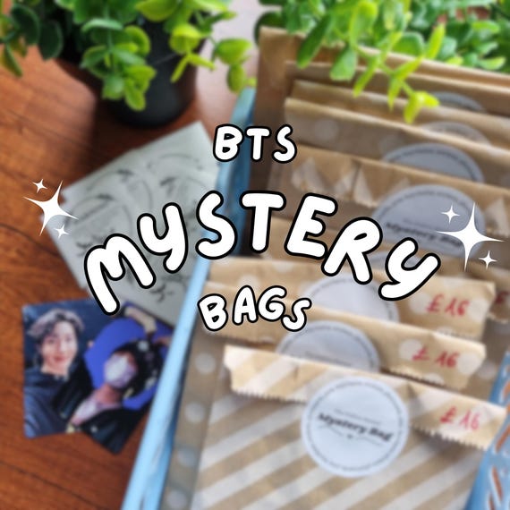 KPOP Mystery Bag: Enamel Pin, Photocards