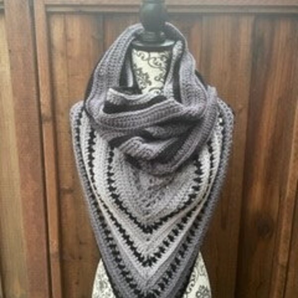 Crochet scarf, Wild Oleander, Hooded Scarf, Gift, Raiders color, black, gray ombre