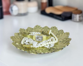 Vintage Brass Tray - Antique Floral Decor - Serving dish - Gold Key Tray