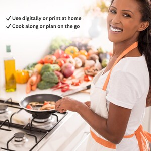Weekly ketogenic meal planner with recipe cards for simple low carb meal preparation