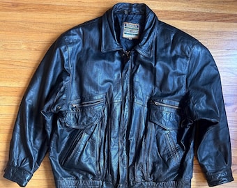 Vintage Zip up Genuine Black Leather Bomber Jacket (size Adult XL