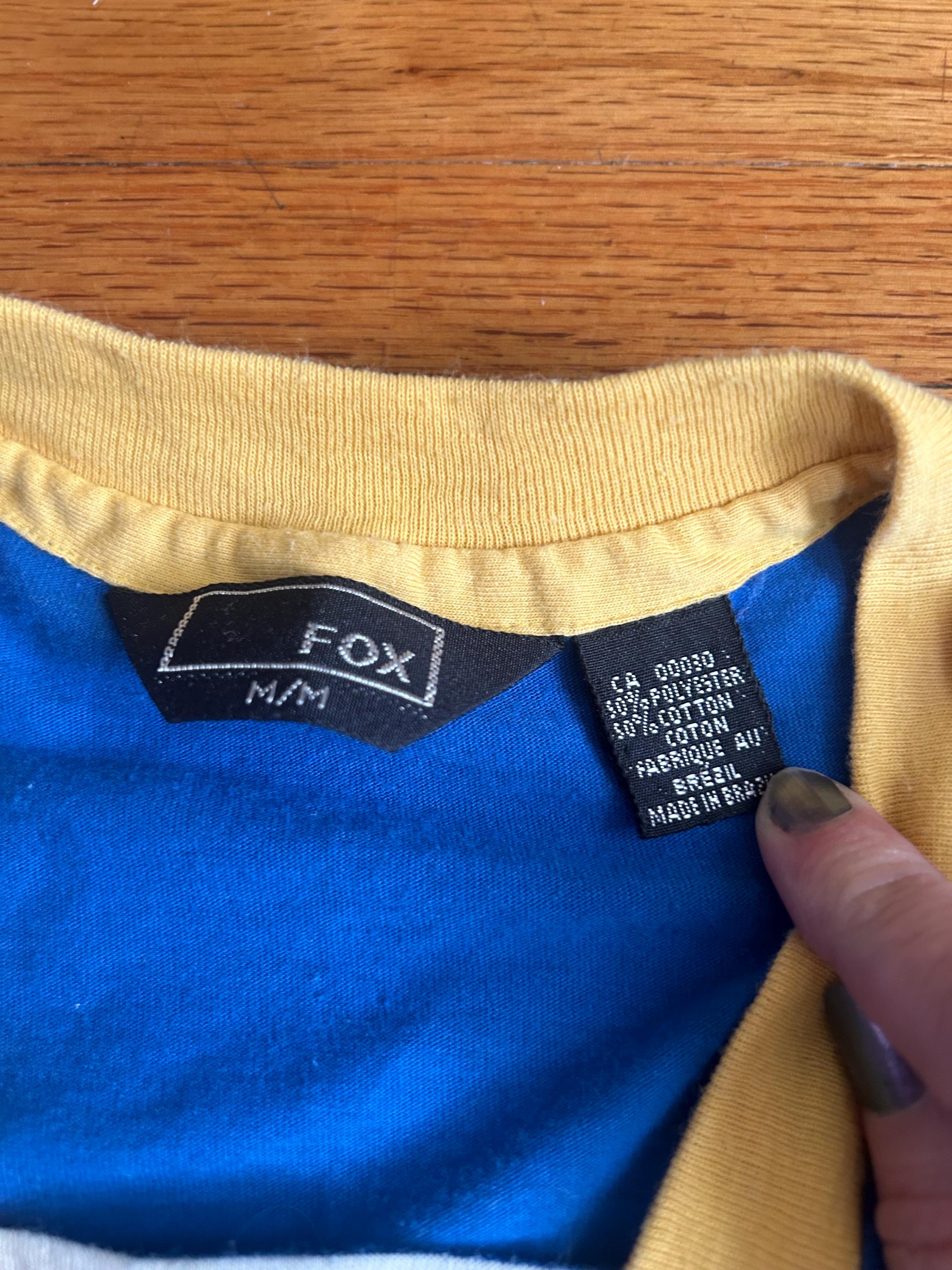 70年代/80年代ヴィンテージのVネックとリンガーTシャツ。Vネックは 