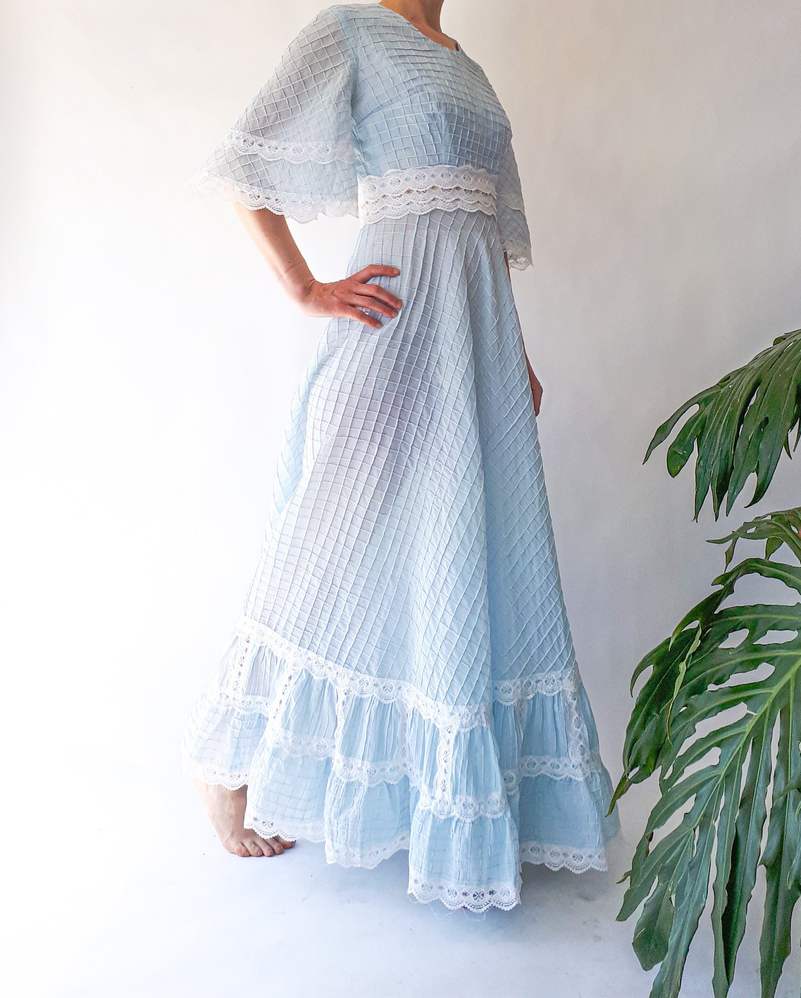 Lace maxi cheap dress blue