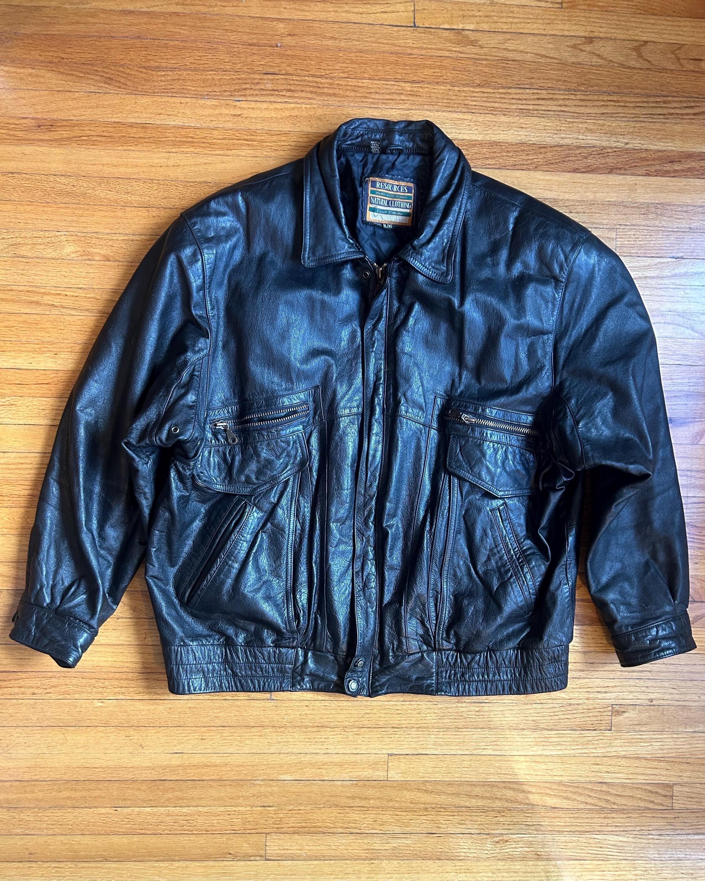 ジャケット・アウター 90sVintage Leather Bomber Jacket Archive Vintage 90s Black Leather Bomber Jacket, Baggy Oversized Leather