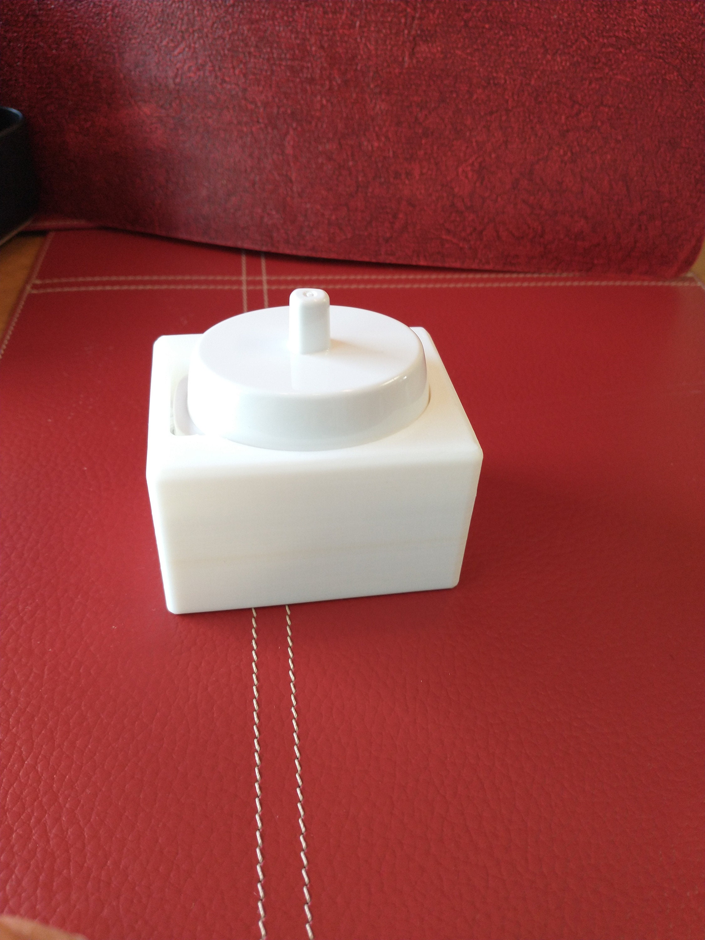 Braun Oral B Electric Toothbrush Charger Holder, Mounts to Outlet Cover