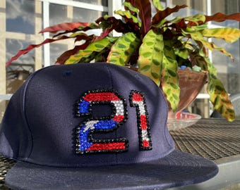 Gorra Snapback con diamantes de imitación de Roberto Clemente: un brillo puertorriqueño