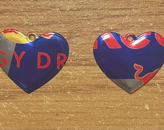 Pendientes de lata reciclada de Red Bull