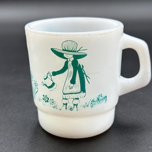 Vintage 1970s Termocrisa Milk Glass Holly Hobbie Collectable Mug in teal colour