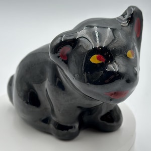 Vintage 1950s Japanese ceramic redware cat