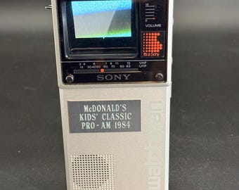 1980年代製、動作確認済みのビンテージソニー製ポータブル白黒テレビ、ウォッチマンFD-20A