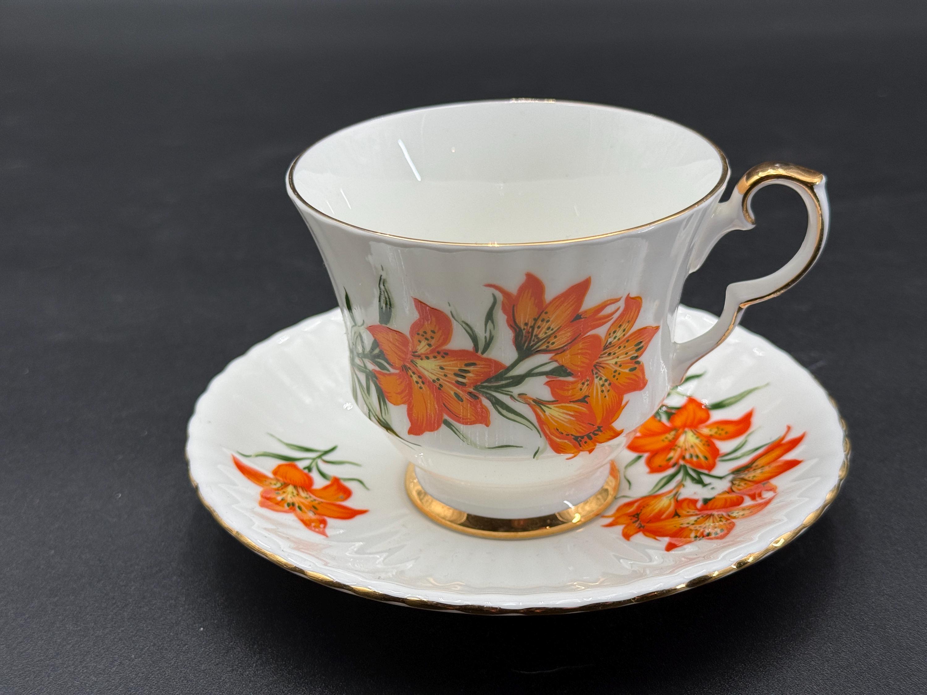 食器 Lily Royal Windsor Prairie Lily Set - Etsy