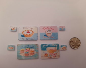 Maison de poupées Miniature 1/12e Set de table et sous-verres cupcake shabby chic x4