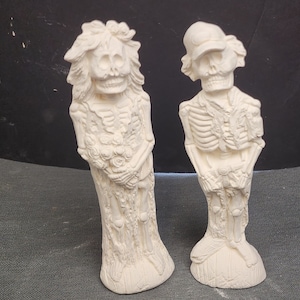 Unpainted Ceramic Bisque, Deadbeats Halloween Stick Figures