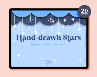 Puede incluir: Una ilustración digital de una pantalla de tableta que muestra un conjunto de 20 sellos de estrellas dibujados a mano para Procreate. La imagen presenta un esquema de color azul y blanco con una pancarta de estrellas colgando de la parte superior de la pantalla. El texto "Hand-drawn Stars" y "stamp set for procreate" se muestra en la pantalla.