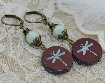 Boucles d’oreilles Dragonfly Bohemian Glass Beads Bronze Vintage Style Boucles d’oreilles Bijoux Cadeau pour femmes