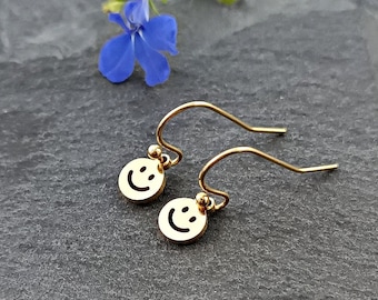 Boucles d’oreilles en acier inoxydable avec Smile 18k plaqué or / Bijoux Cadeau pour femmes