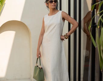 Sleeveless Linen Maxi Dress with Pockets, Loose Fit Round Neck Dress, Plus Size Clothing