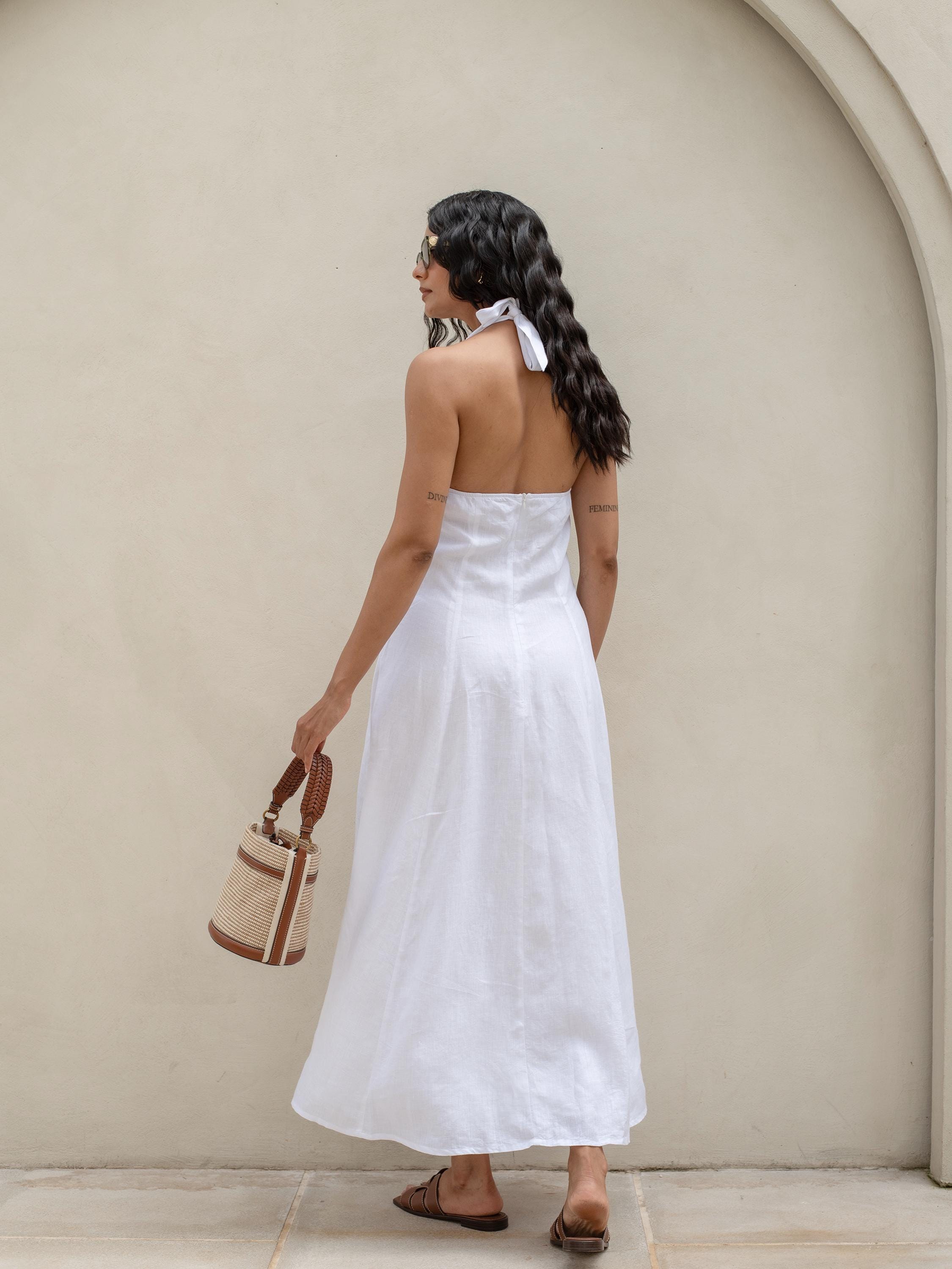 White Linen Halter Maxi Dress: Sleeveless V-neck Summer Cocktail Dress -  Etsy