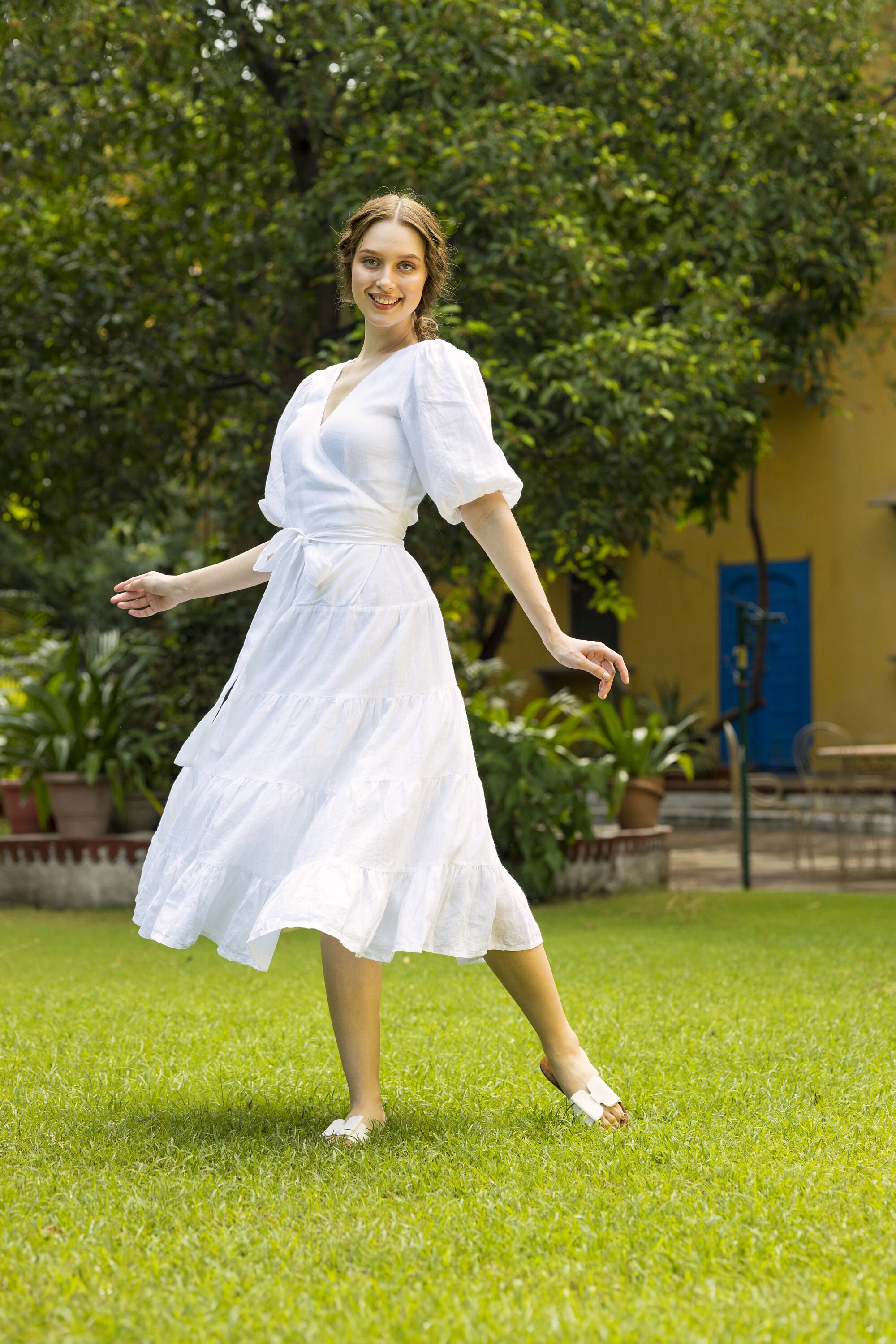 White Linen Midi Dress, Tiered Skirt, Puff Sleeves, Wrap Closure, Plus Size  Clothing - Etsy
