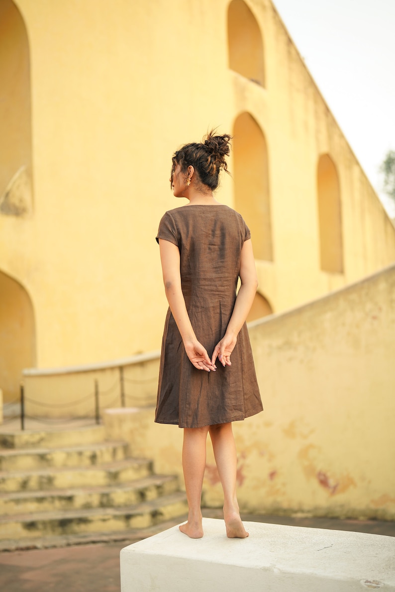 Brown Linen Dress with Cap Sleeves, Boat Neck Linen Tunic with Princess Seams, Midi Length Linen Dress, Plus Size Clothing image 7