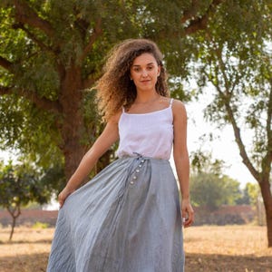 Camisola blanca, camiseta de tirantes de lino, lino orgánico lavado, top holgado de verano, ropa de talla grande, camisola de cuello alto, blusa sin mangas, top corto lencero