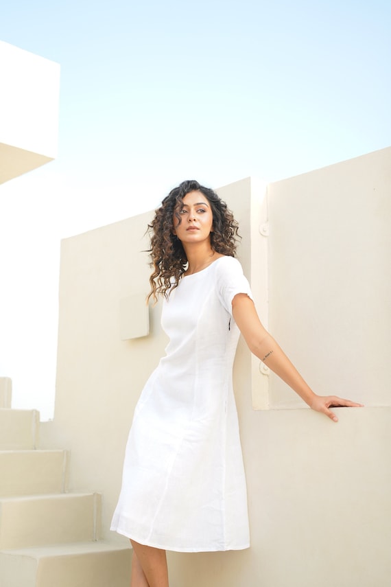 ワンピース takes. Short Sleeve Dress (BORDER) WHITE White Shirred Dress - Babydoll Dress - Flutter Sleeve | Tobi