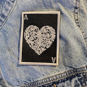 Ace of Hearts Aufnäher - 3 "x 4" | Annähen, Aufbügeln oder Hakenrücken