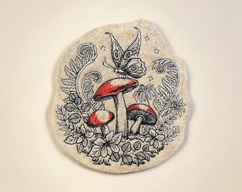 Parche bordado de setas del bosque, estilo cottagecore caprichoso.