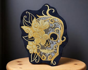 Blommig fjärilsdödskallelapp - Stryk på och sy på