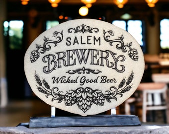 Broderad lapp i Salem Brewery - slogan Wicked Good Beer