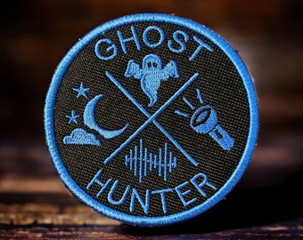 Broderad Ghost Hunter-lapp, Paranormal utredarutrustning