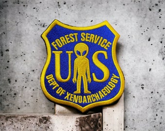 Broderad lapp med Alien Forest Service, Sci-Fi-applikation, Stryk-på/Sy-på