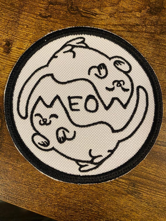 Buy Yin Yang Harmony Cat Iron On Patch Embroidered Sew On Applique Badge Online In India - Foto 2