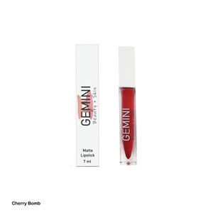 Matte Liquid Lip Red Matte Liquid Lipstick - Long lasting, smudge-proof matte