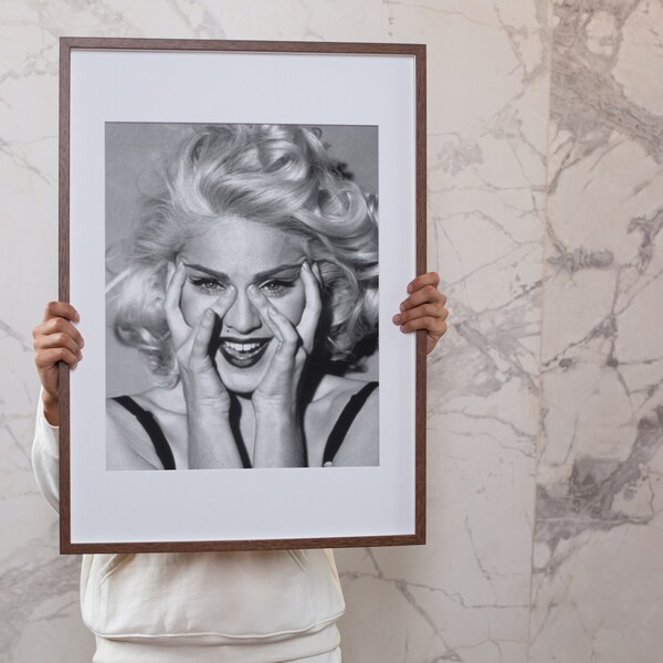 MADONNA printable art poster | wallpaper | all size | svg / pdf / png | canvas art | wall decor | vector portrait | digital portrait