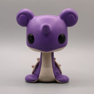 光沢のあるラプラスのカスタムペイントされた Funko Pop! フィギュア