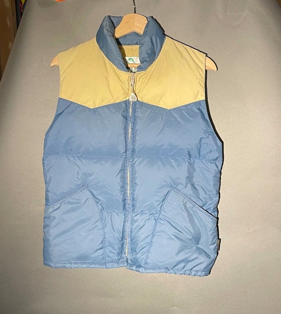 retro down vest
