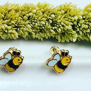 10k gold bee earrings, honey bee gold earrings, bee studs for kids, screw backs bee earrings, gift for girls, bumblebee gold earrings