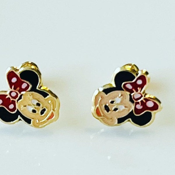 Boucles d'oreilles inspirées de Minnie en or 10 carats, boucles d'oreilles en or, boucles d'oreilles inspirées de Minnie, boucles d'oreilles minnie à dos vissé, filles, boucles d'oreilles minnie mouse,