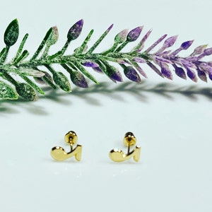 10k gold music note earrings, music note studs, screw backsmusic note earrings, gift for girls