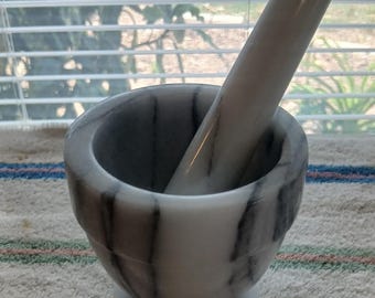 Vintage Mortar & Pestle Gray White Marble Grinder Spice