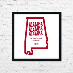 Alabama Groovy druckbare Kunstkarte, minimalistisches Rot-Weiß-Design mit US Bundesstaatsmotto