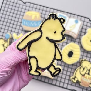 Vintage Honey Bear Embosser Fondant Stamp with Cookie Cutter